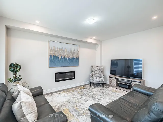 Additional image 15 of 21 Goodview Dr