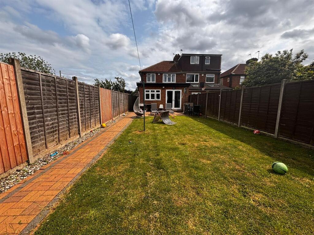 Additional image 14 of Heathcote Avenue, Hatfield