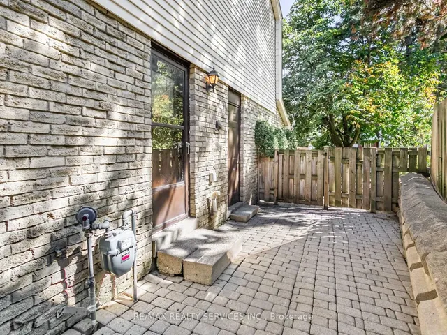 Additional image 50 of 16 Marchmount Cres