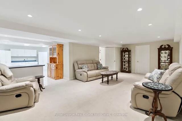 Additional image 30 of 7 Powder Mill Crt