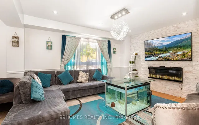 Additional image 12 of 5 Farthingale Cres