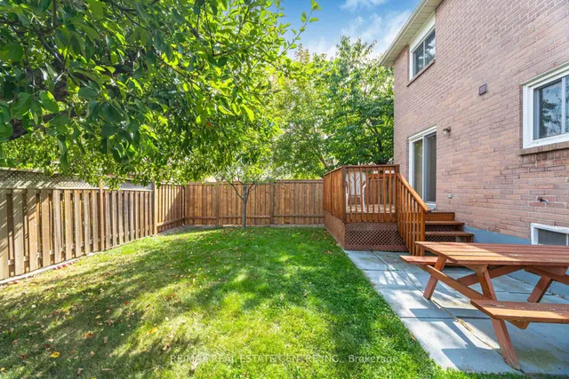 Additional image 38 of 5113 Palomar Cres