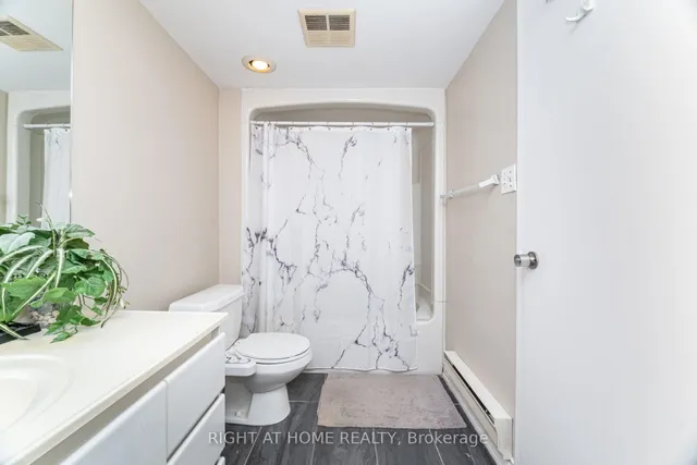 Additional image 6 of 1250 Mississauga Valley Blvd Unit 13