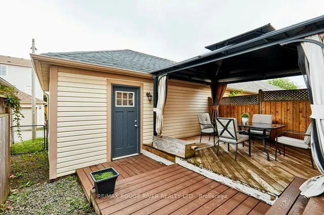 Additional image 35 of 104 Roxton Rd