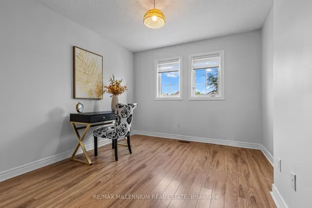 Additional image 26 of 17 Prince Cres