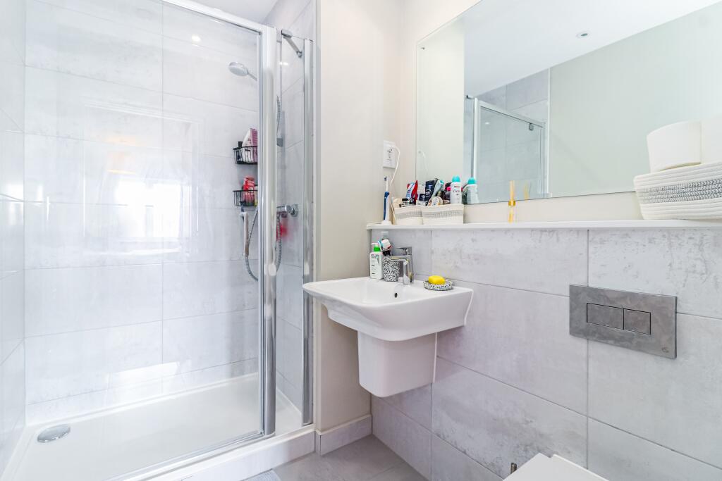 Additional image 6 of Roland Street, ST. ALBANS