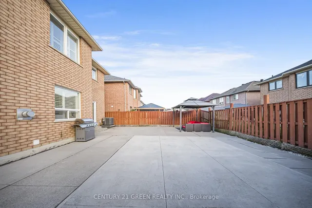 Additional image 32 of 486 Fernforest Dr