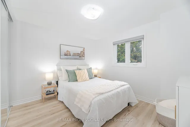 Additional image 30 of 102 Tanager Sq