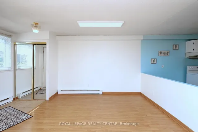 Additional image 11 of 1055 Dundas St Unit 183