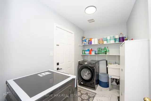 Additional image 33 of 100 Crown Victoria Dr