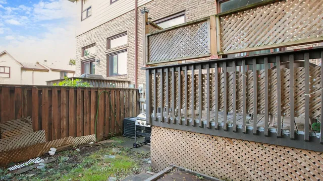 Additional image 38 of 76 Collins Cres