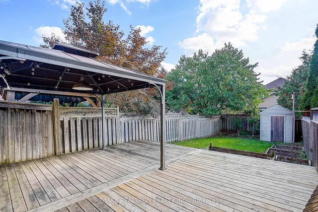 Additional image 40 of 2543 Gill Cres