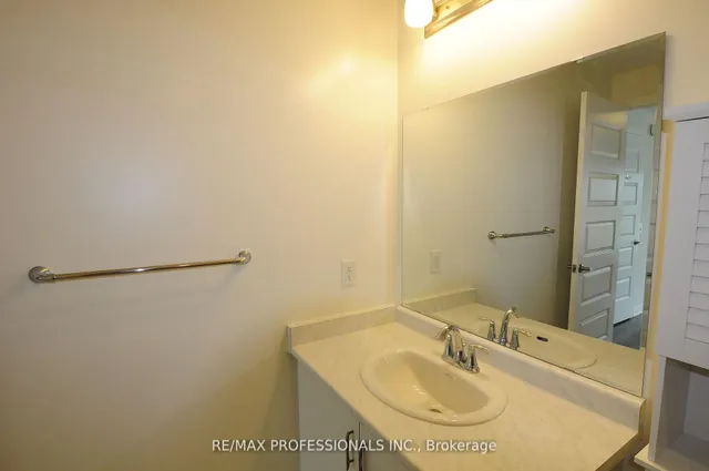 Additional image 17 of 128 Grovewood Common Unit 210