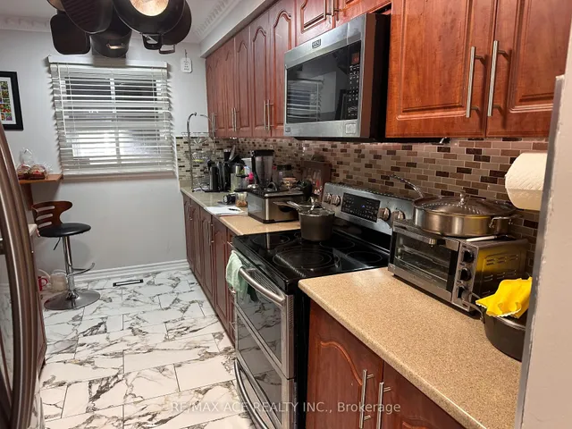 Additional image 4 of 247 Royal Salisbury Way