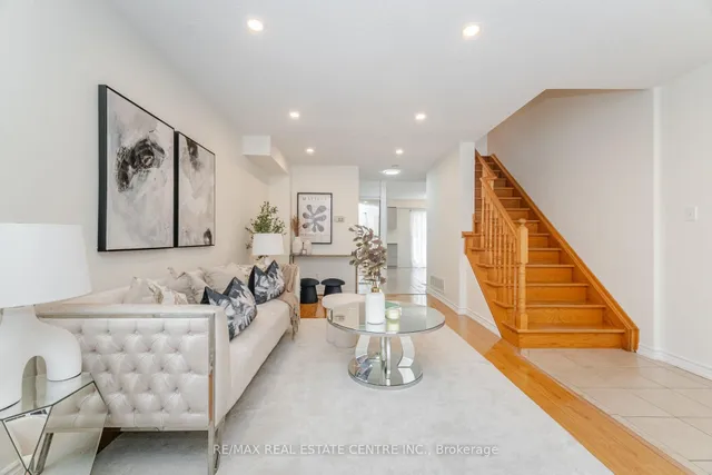Additional image 7 of 86 Pauline Cres