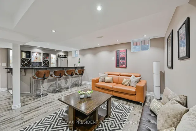 Additional image 39 of 65 Parity Rd