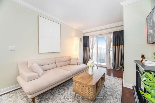 Additional image 12 of 60 Absolute Ave