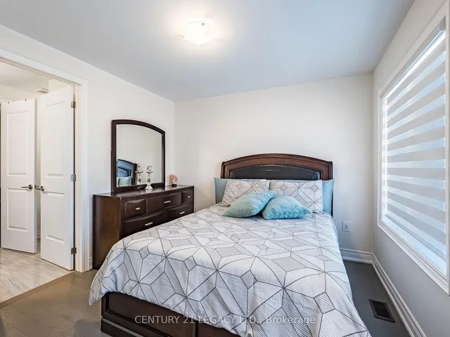 Additional image 42 of 21 Goodview Dr