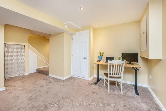 Additional image 20 of 19 Shenstone Ave