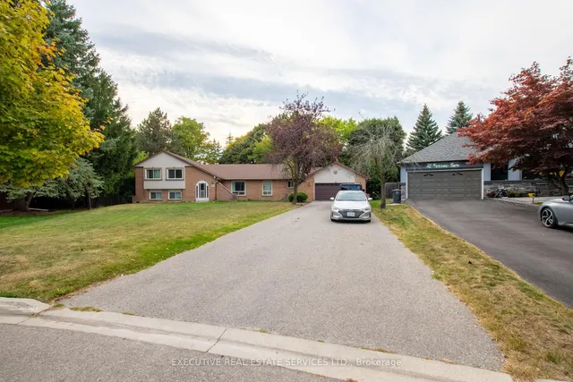 Additional image 20 of 26 Wadsworth Circ