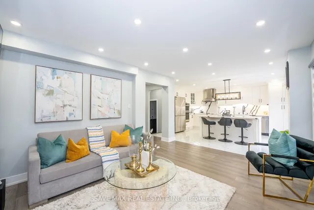 Additional image 9 of 100 Crown Victoria Dr