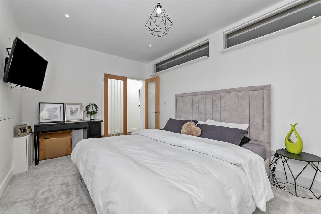 Additional image 10 of Watford Road, Chiswell Green, St. Albans