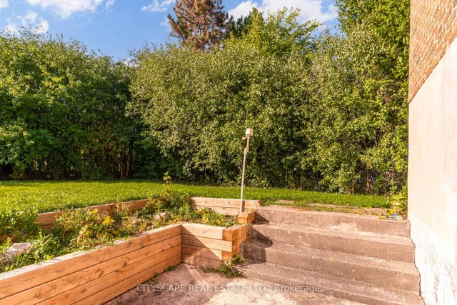 Additional image 38 of 22 Jade Cres