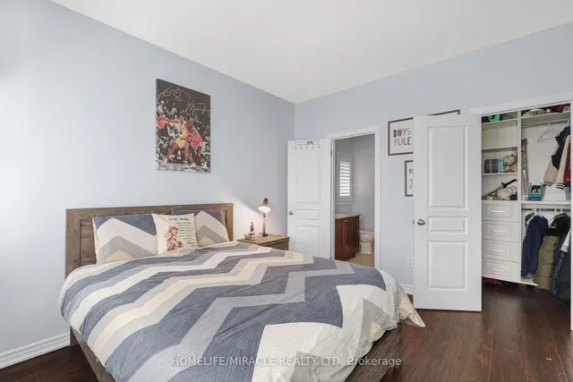 Additional image 29 of 26 Fitzgibson St