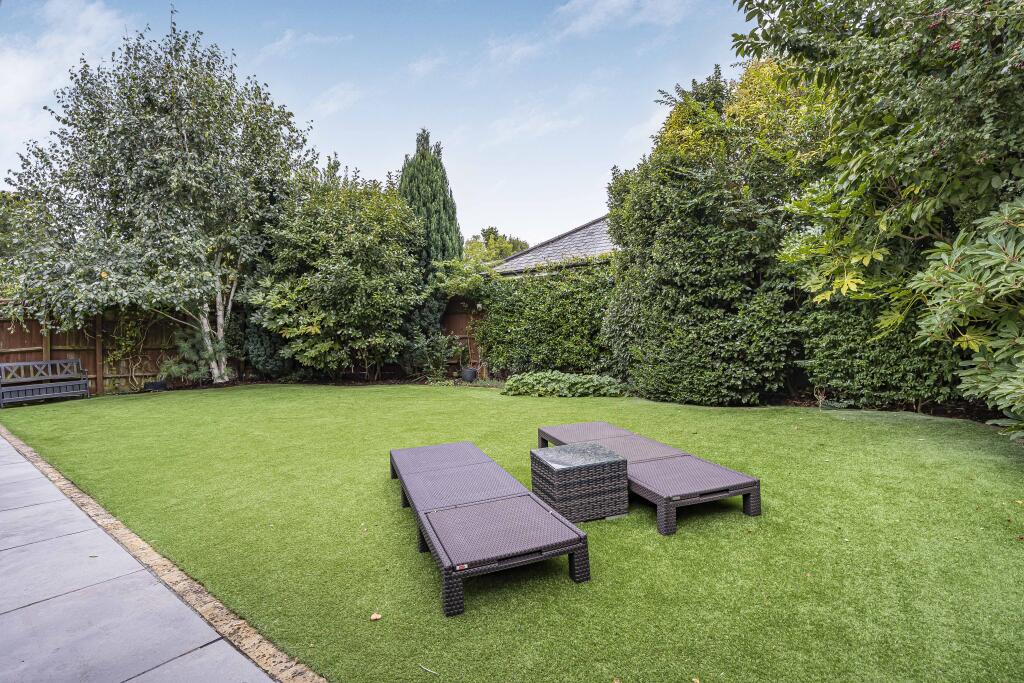 Additional image 32 of Beningfield Drive, St. Albans, Hertfordshire, AL2