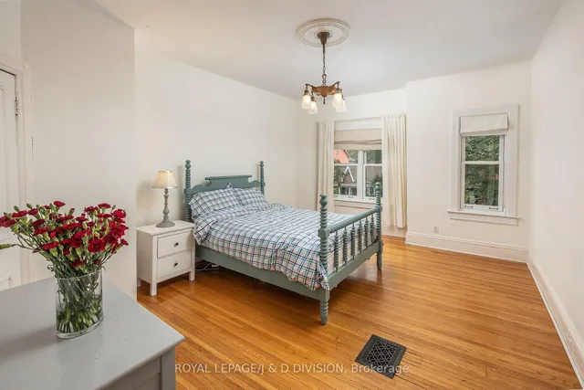Additional image 14 of 110 Brunswick Ave