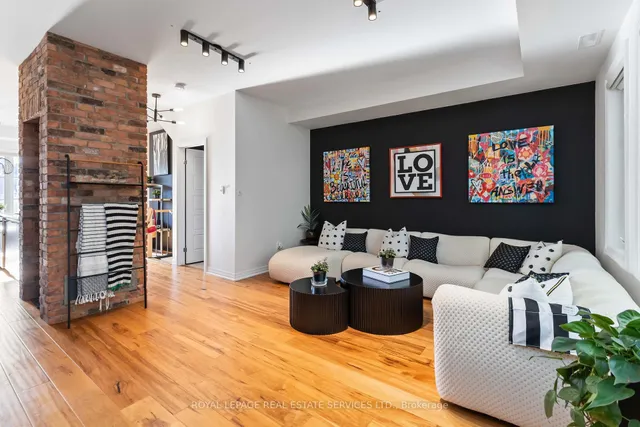 Additional image 9 of 405 Plains Rd Unit 25