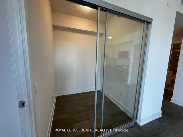 Additional image 12 of 202 Burnhamthorpe Rd Unit 1903