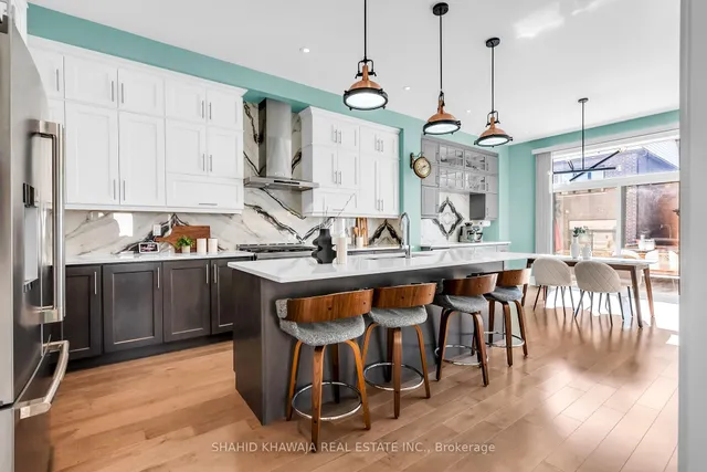 Additional image 14 of 1417 Varelas Passage