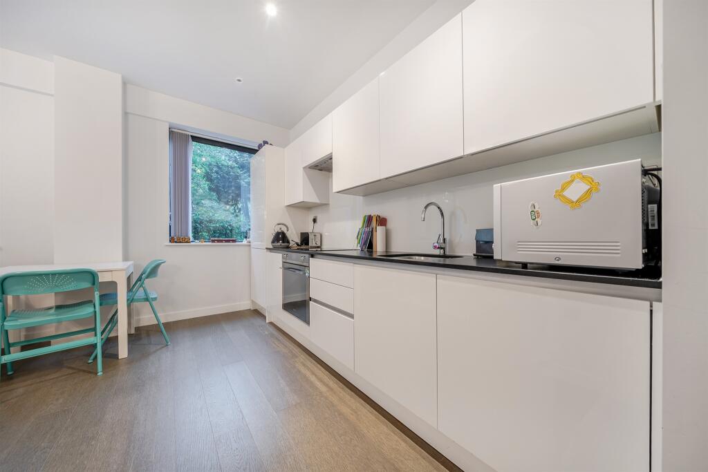Additional image 7 of Everard Close, St. Albans
