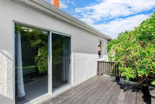 Additional image 36 of 19 Stock Ave