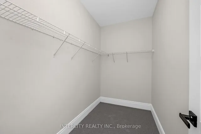 Additional image 25 of 18 Keyworth Cres