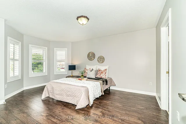 Additional image 21 of 4 Ripple St