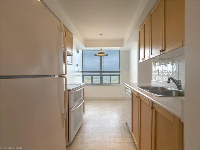 Additional image 2 of 55 Strathaven Rd Unit 1413