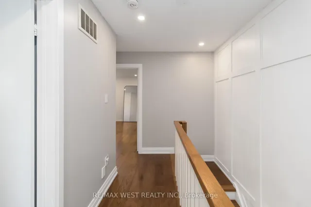 Additional image 12 of 440 BLUESKY Cres