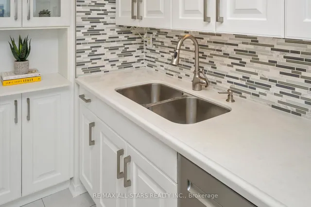 Additional image 17 of 1111 Bough Beeches Blvd Unit 1101