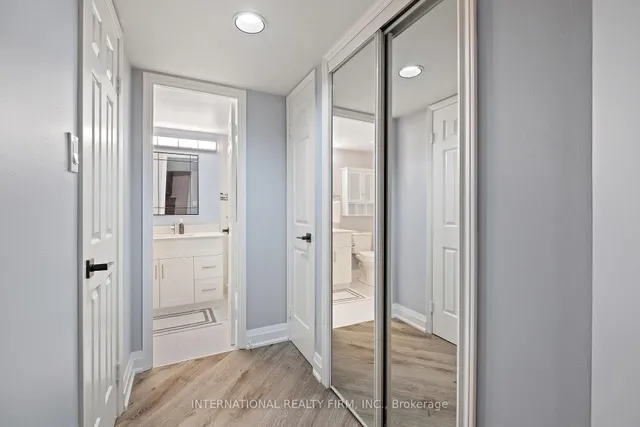 Additional image 29 of 55 Kingsbridge Garden Circ Unit 1706