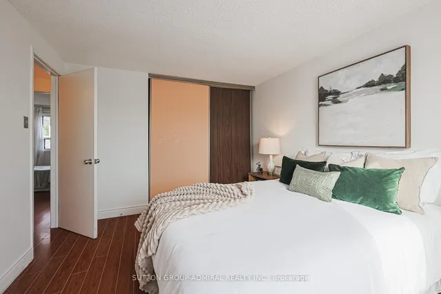 Additional image 25 of 38 Macassa Crt