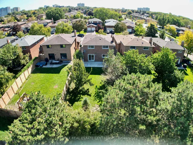 Additional image 46 of 1215 Larny Crt