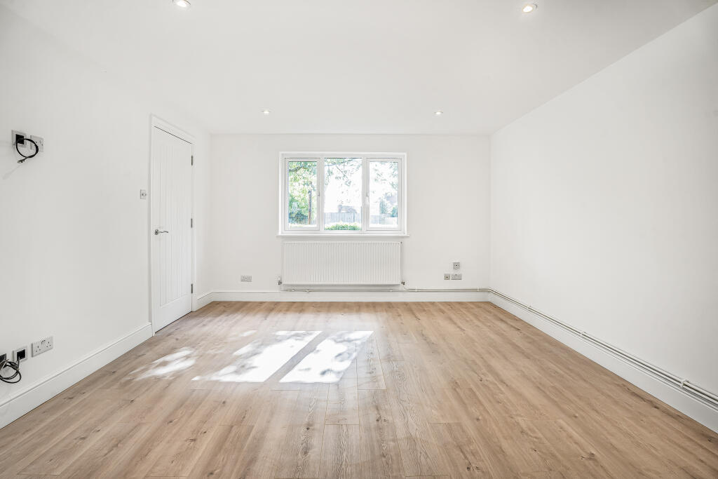 Additional image 6 of Swallow Lane, St Albans, AL1