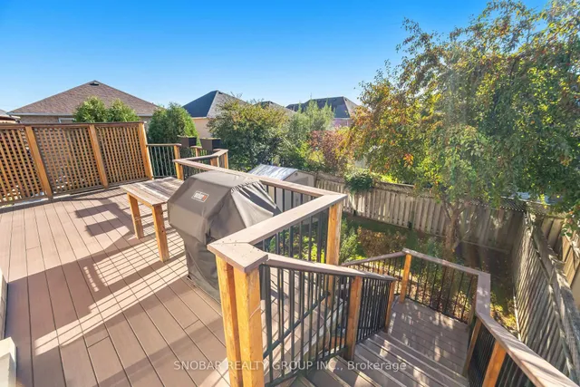 Additional image 36 of 1124 Knotty Pine Grve