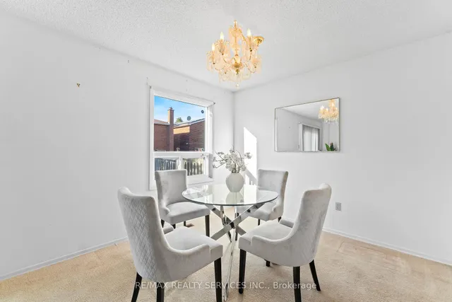 Additional image 14 of 67 Wildercroft Ave