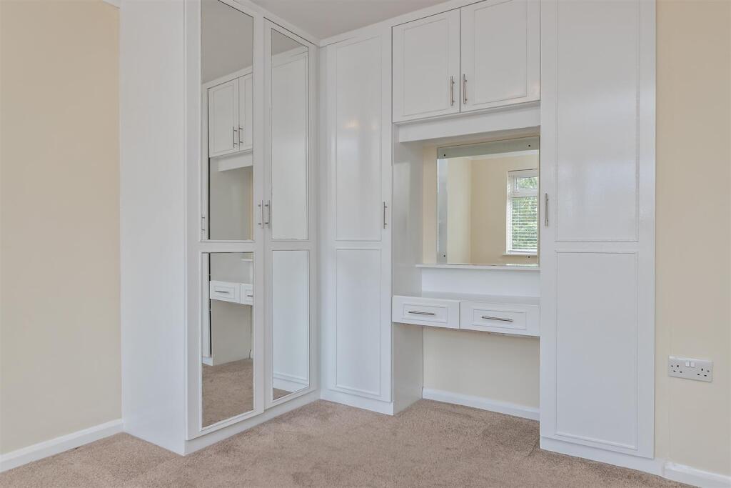 Additional image 28 of Cell Barnes Lane, St. Albans