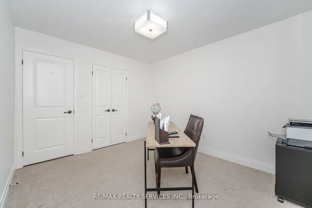 Additional image 22 of 33 Carnforth Dr