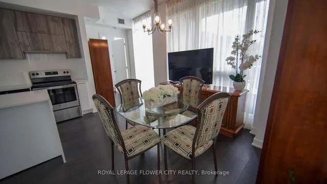 Additional image 4 of 180 Veterans Dr Unit 203