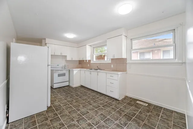 Additional image 17 of 36 Autumn Blvd